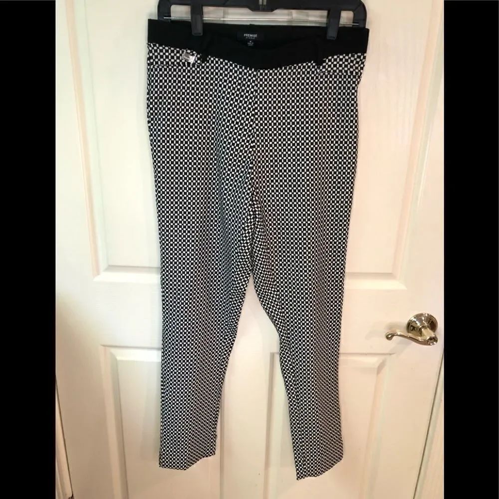 Premise pants  